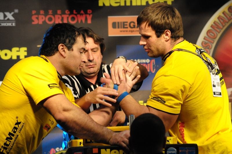 Nemiroff 2009 Day 1 Left Hand