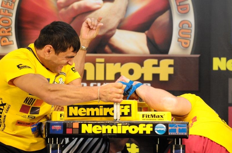 Nemiroff 2009 Day 1 Left Hand