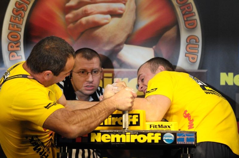 Nemiroff 2009 Day 1 Left Hand