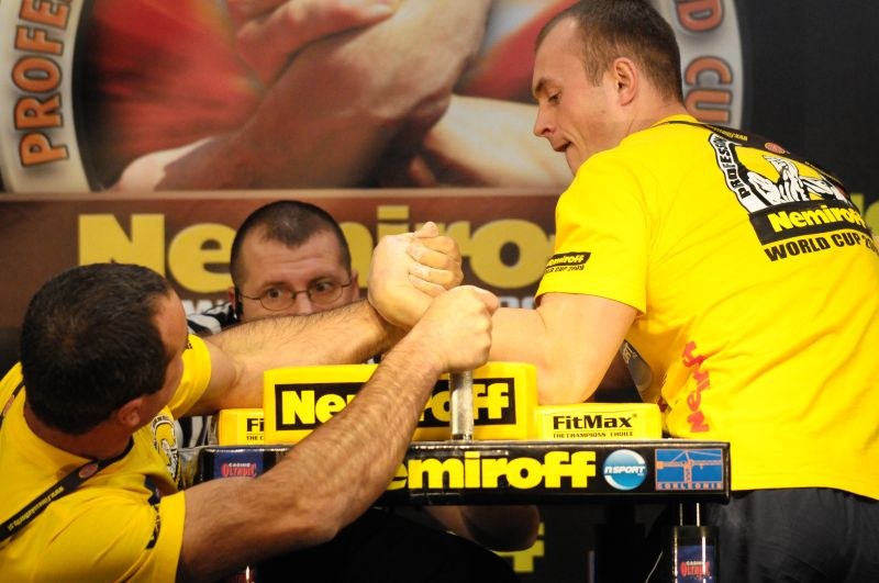 Nemiroff 2009 Day 1 Left Hand