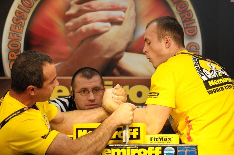 Nemiroff 2009 Day 1 Left Hand