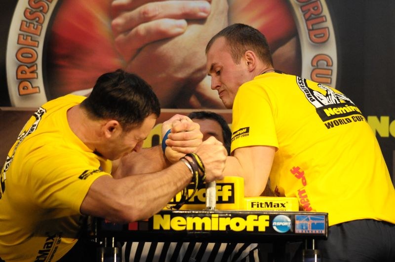 Nemiroff 2009 Day 1 Left Hand