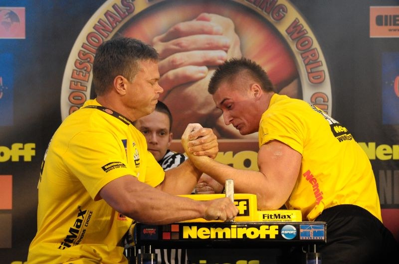 Nemiroff 2009 Day 1 Left Hand