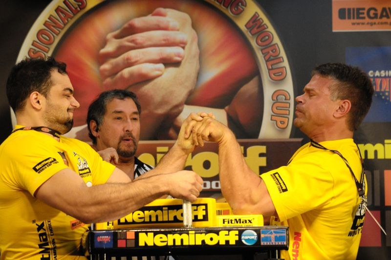 Nemiroff 2009 Day 1 Left Hand