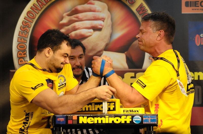 Nemiroff 2009 Day 1 Left Hand