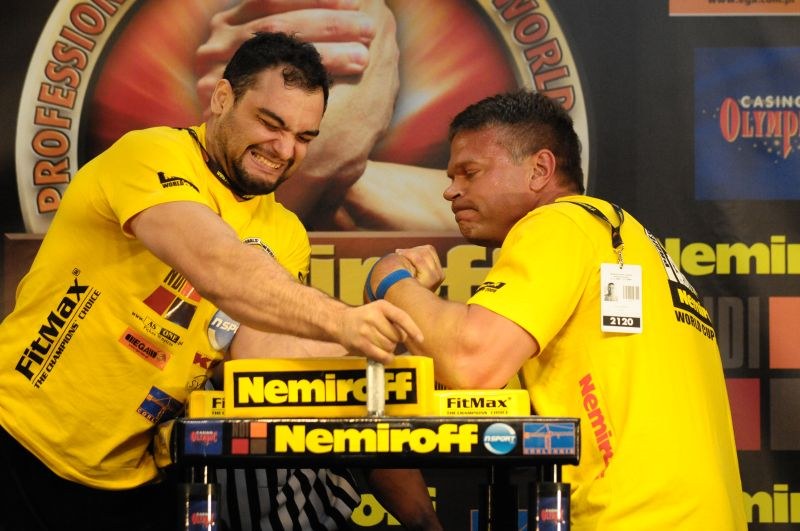 Nemiroff 2009 Day 1 Left Hand