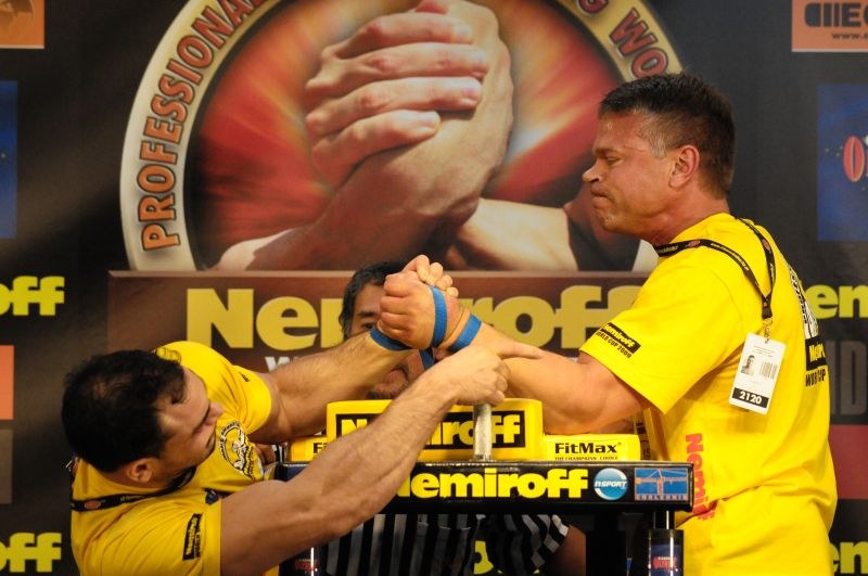 Nemiroff 2009 Day 1 Left Hand