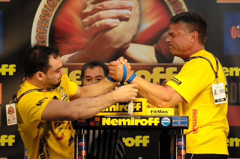 Nemiroff 2009 Day 1 Left Hand