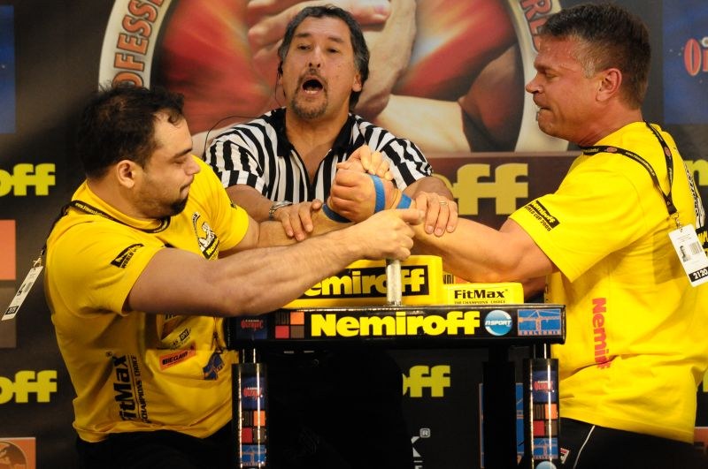 Nemiroff 2009 Day 1 Left Hand