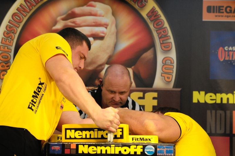 Nemiroff 2009 Day 1 Left Hand