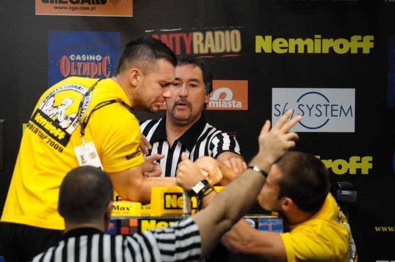 Nemiroff 2009 Day 2 Right Hand