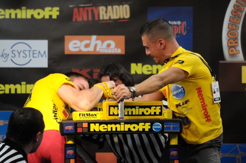 Nemiroff 2009 Day 2 Right Hand