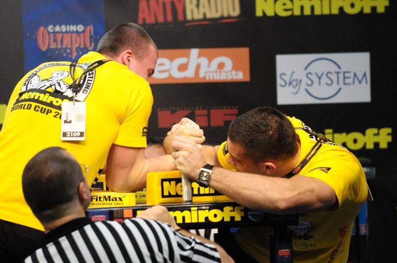 Nemiroff 2009 Day 2 Right Hand