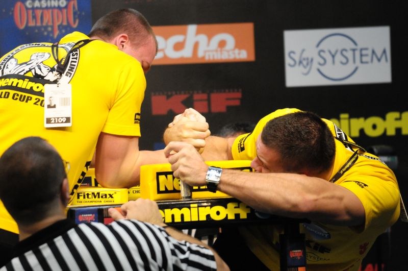 Nemiroff 2009 Day 2 Right Hand