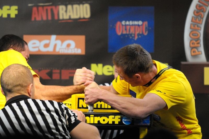 Nemiroff 2009 Day 2 Right Hand