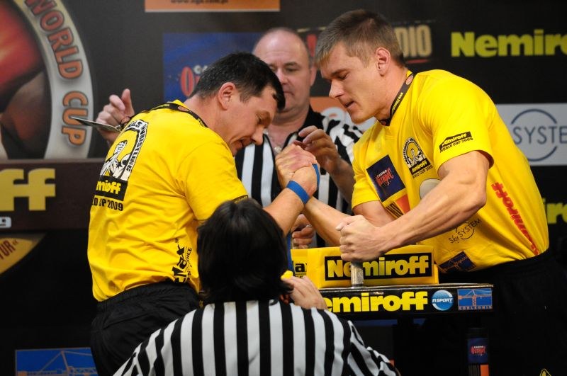 Nemiroff 2009 Day 2 Right Hand