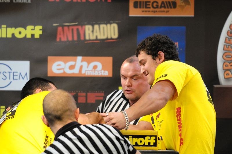 Nemiroff 2009 Day 2 Right Hand