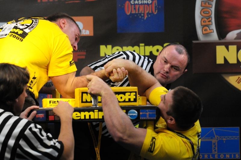 Nemiroff 2009 Day 2 Right Hand