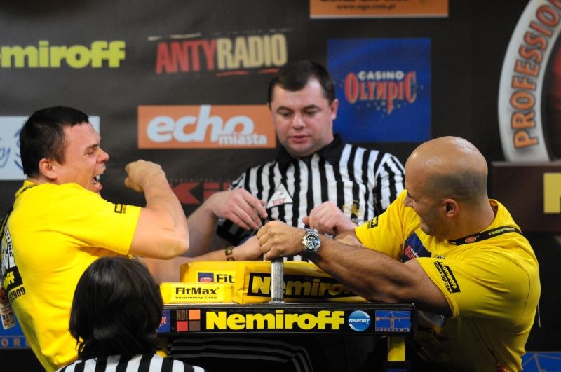 Nemiroff 2009 Day 2 Right Hand