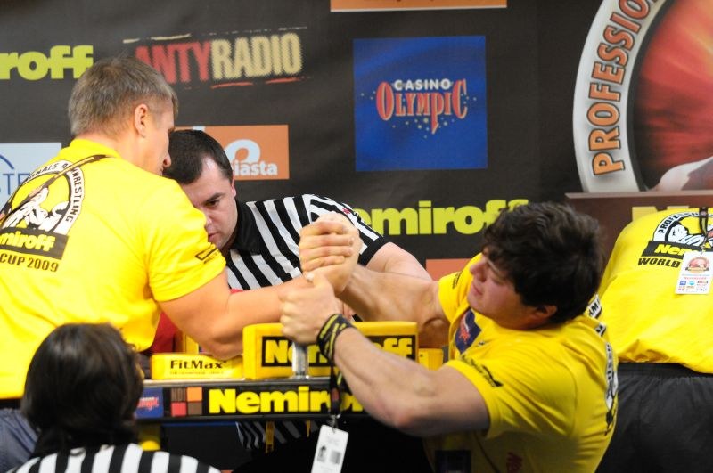 Nemiroff 2009 Day 2 Right Hand