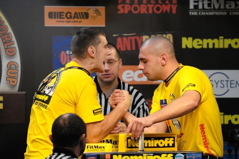 Nemiroff 2009 Day 2 Right Hand