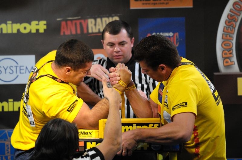 Nemiroff 2009 Day 2 Right Hand