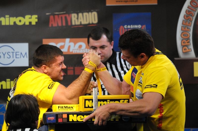 Nemiroff 2009 Day 2 Right Hand