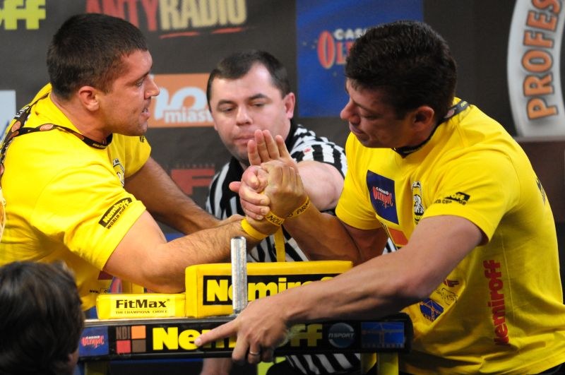 Nemiroff 2009 Day 2 Right Hand