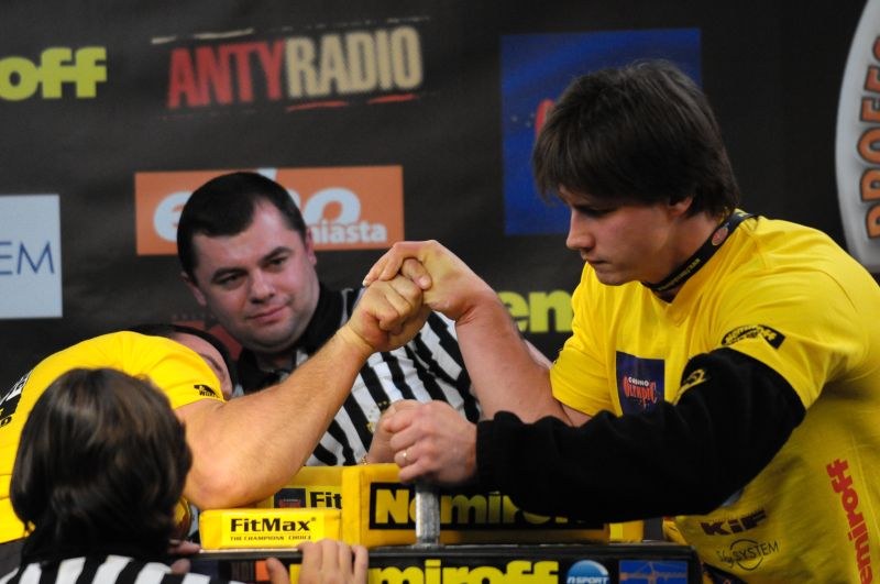 Nemiroff 2009 Day 2 Right Hand