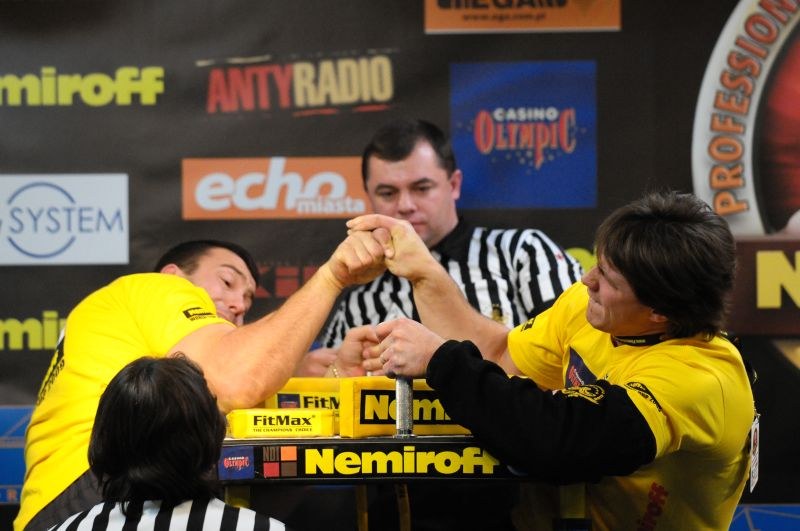 Nemiroff 2009 Day 2 Right Hand