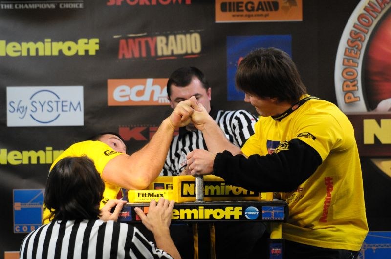 Nemiroff 2009 Day 2 Right Hand