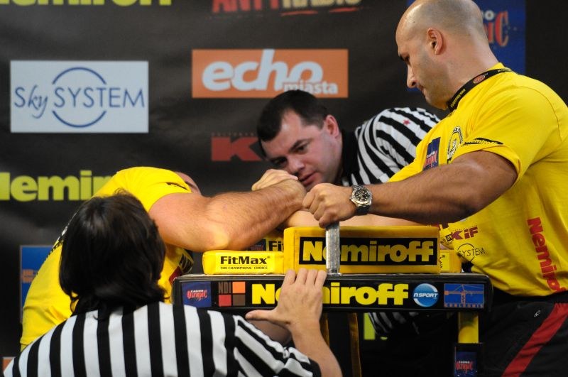 Nemiroff 2009 Day 2 Right Hand