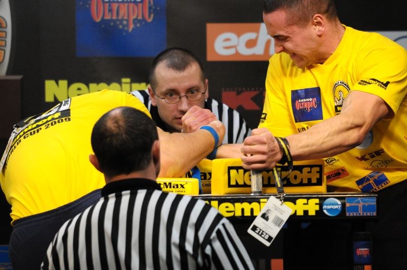 Nemiroff 2009 Day 2 Right Hand