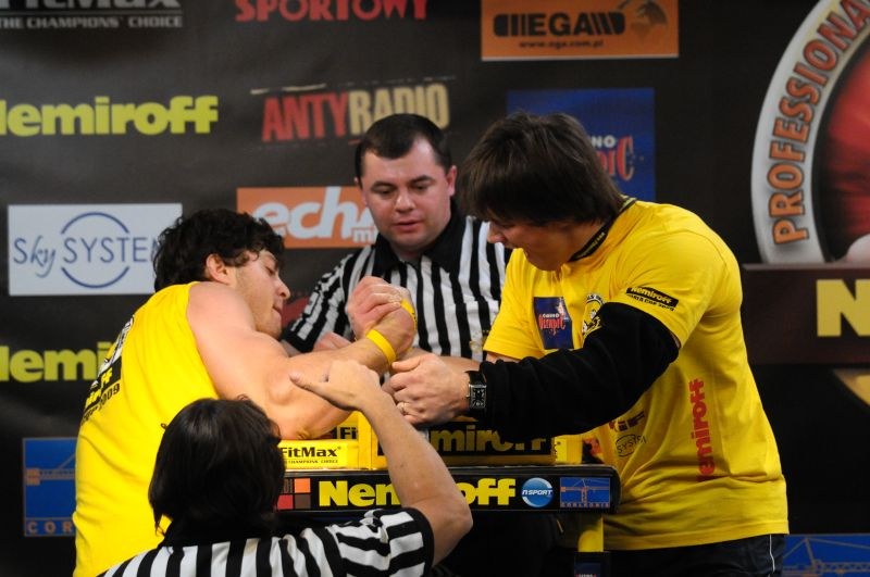 Nemiroff 2009 Day 2 Right Hand