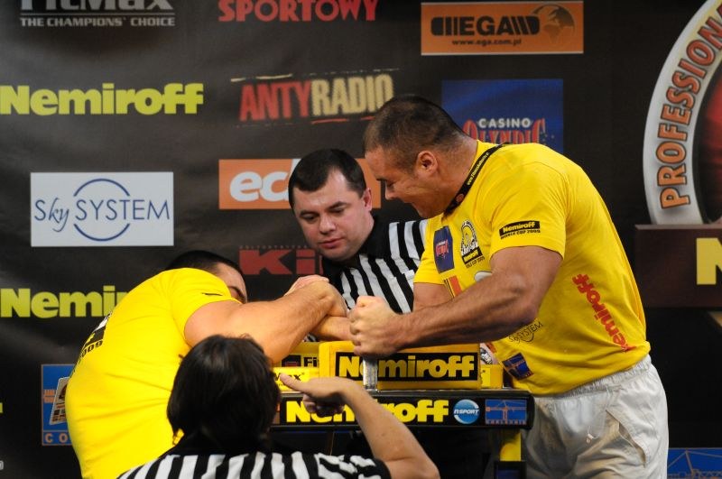 Nemiroff 2009 Day 2 Right Hand