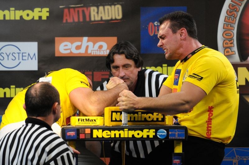 Nemiroff 2009 Day 2 Right Hand