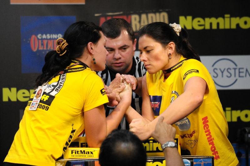 Nemiroff 2009 Day 2 Right Hand