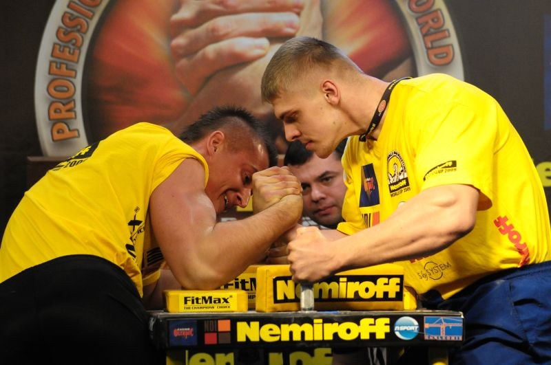 Nemiroff 2009 Day 2 Right Hand