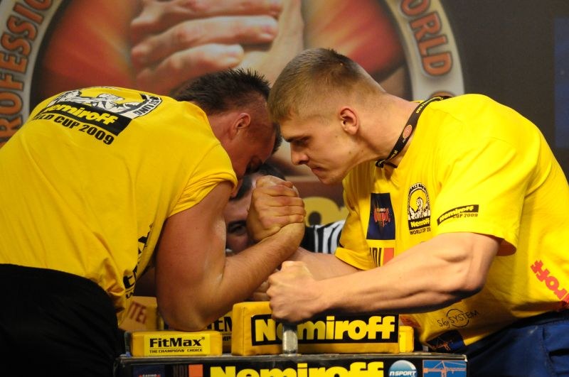 Nemiroff 2009 Day 2 Right Hand