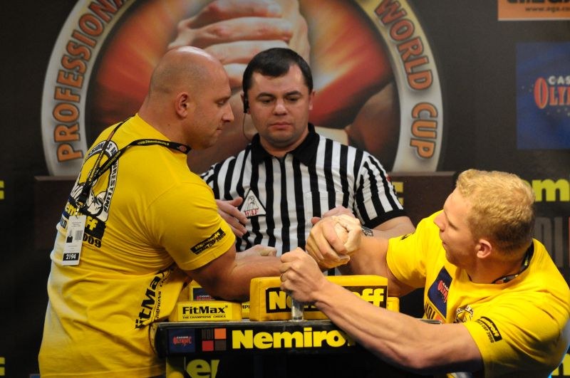 Nemiroff 2009 Day 2 Right Hand