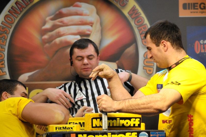 Nemiroff 2009 Day 2 Right Hand