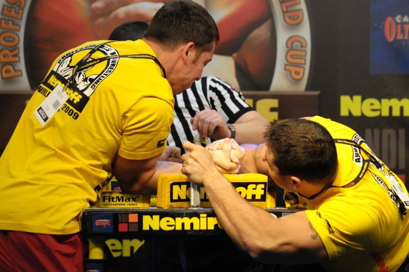 Nemiroff 2009 Day 2 Right Hand