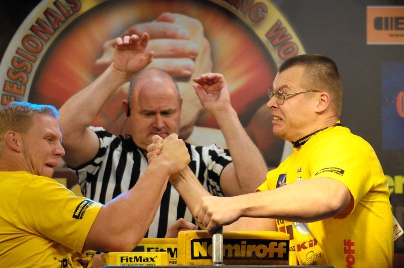 Nemiroff 2009 Day 2 Right Hand