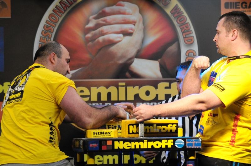 Nemiroff 2009 Day 2 Right Hand