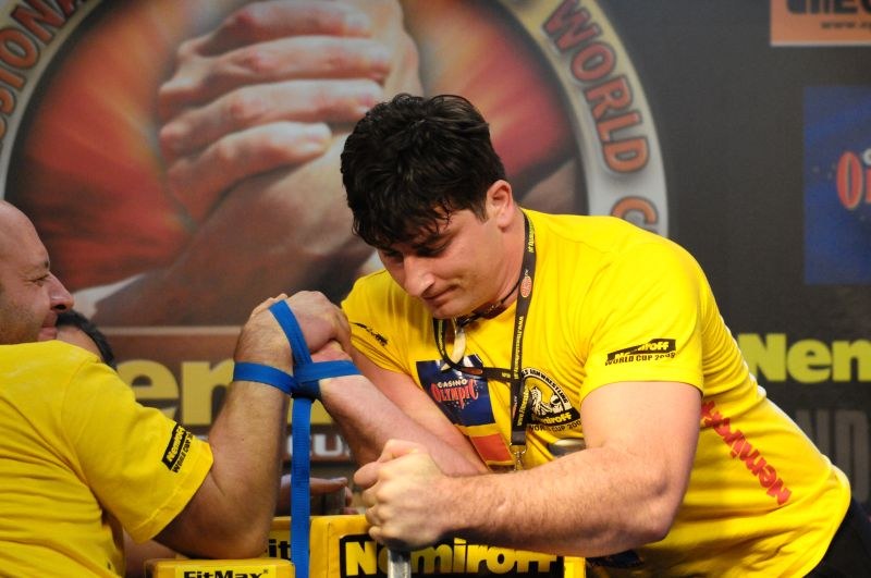 Nemiroff 2009 Day 2 Right Hand