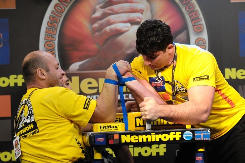 Nemiroff 2009 Day 2 Right Hand