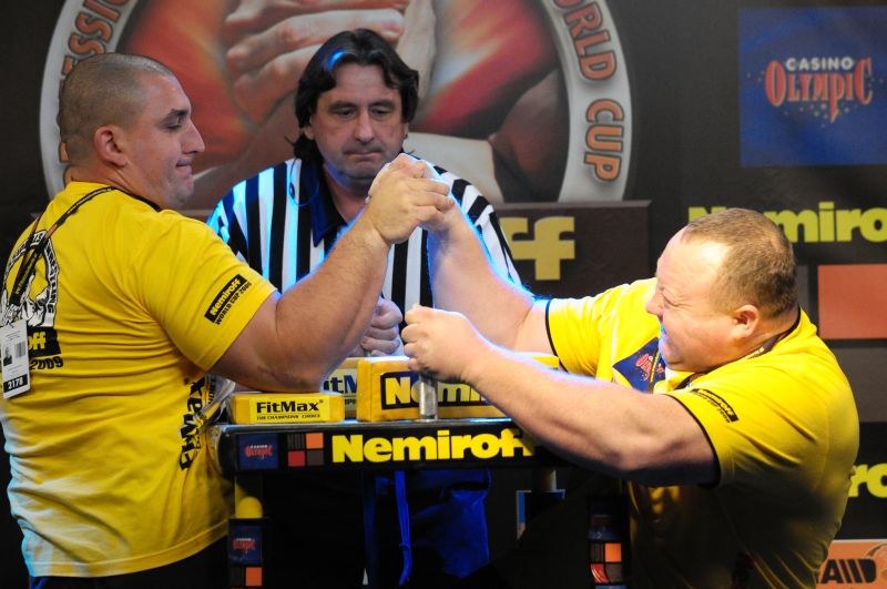 Nemiroff 2009 Day 2 Right Hand