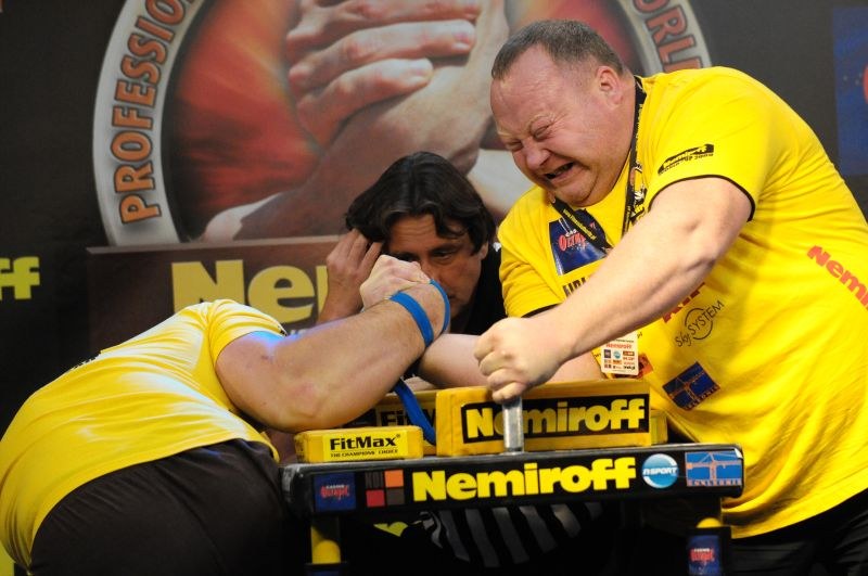 Nemiroff 2009 Day 2 Right Hand