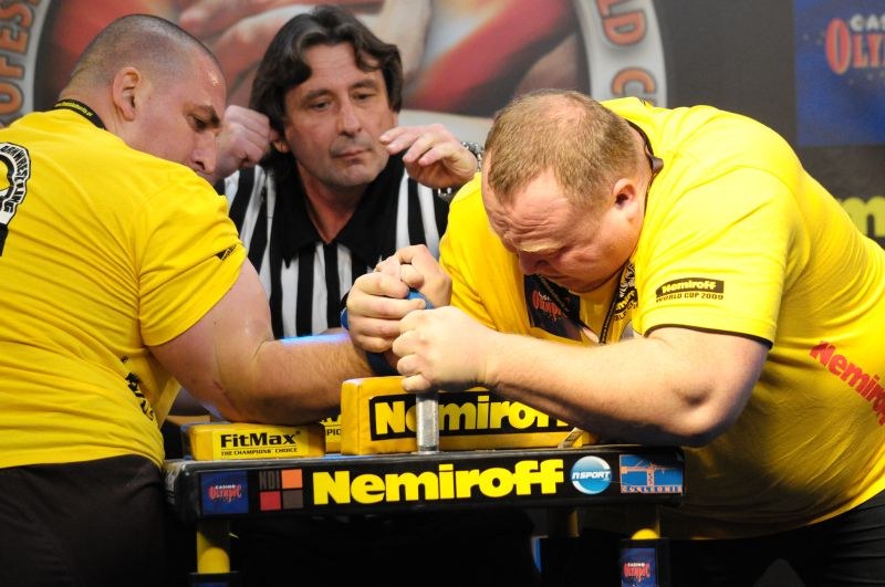 Nemiroff 2009 Day 2 Right Hand