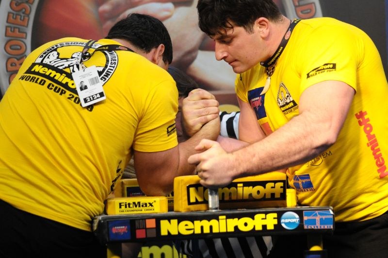 Nemiroff 2009 Day 2 Right Hand